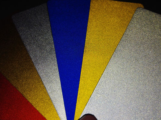 Rouleau de papier autocollant réfléchissant en vinyle auto-adhésif en PVC, feuilles réfléchissantes, impression à solvant écologique, matériaux de traceur de découpe