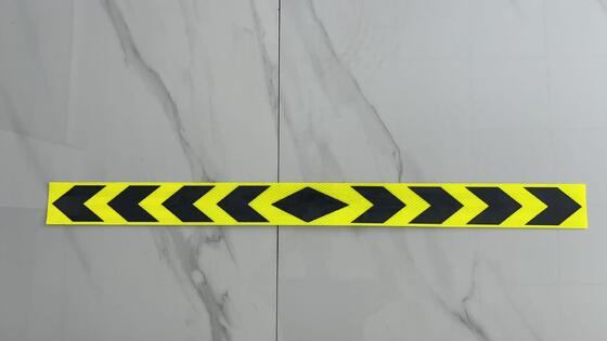 Trouver une icône similaire Ruban d'avertissement Ruban réfléchissant à flèche prismatique personnalisé Ruban haute visibilité pour le stationnement sur route et l'utilisation des véhicules