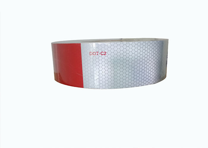 Matériel imperméable d'ANIMAL FAMILIER de bande réfléchie du point C2 de couleur blanche et rouge pour le camion