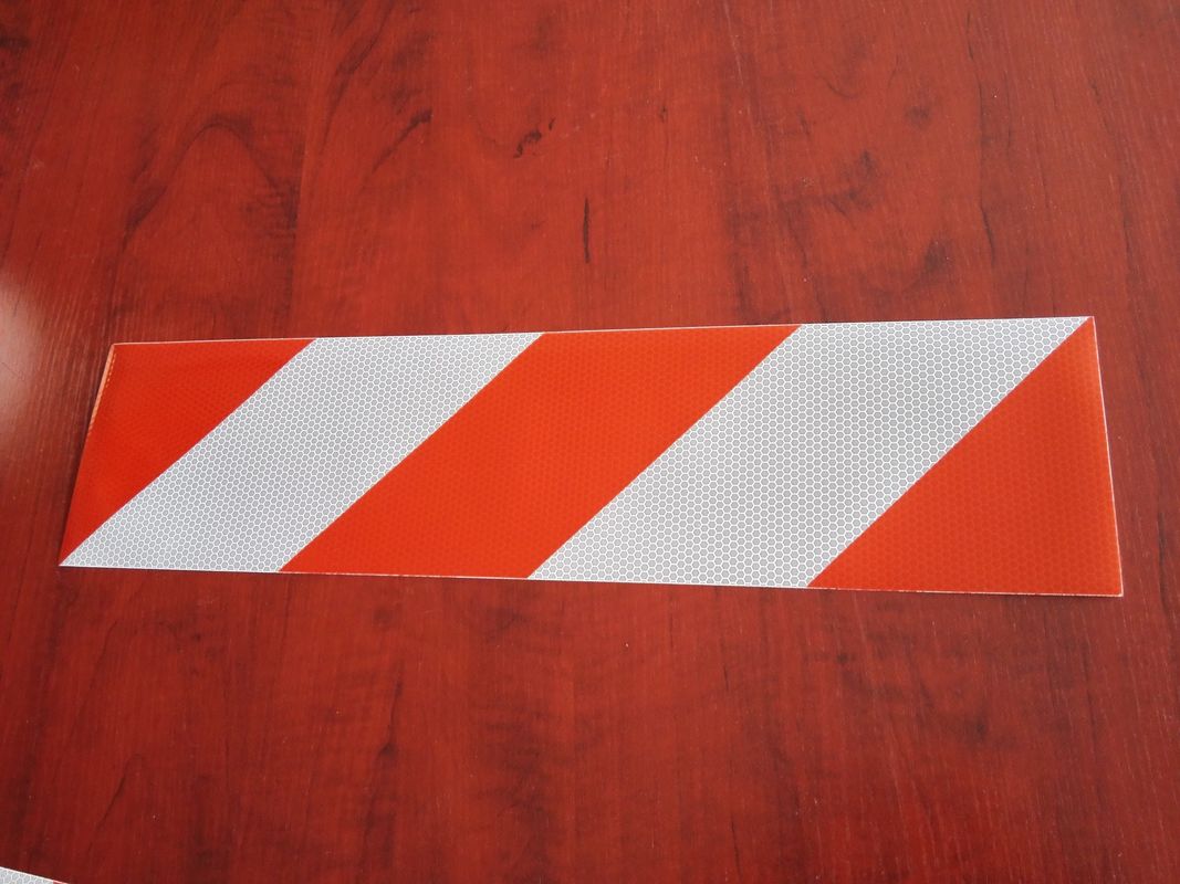 D'avertissement bande réfléchie extérieure d'inscription de véhicule de camions de remorque semi sur les véhicules utilitaires de camions à benne basculante