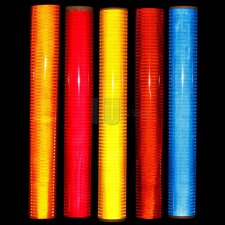 Bande réfléchie prismatique colorée de PMMA pour la signalisation