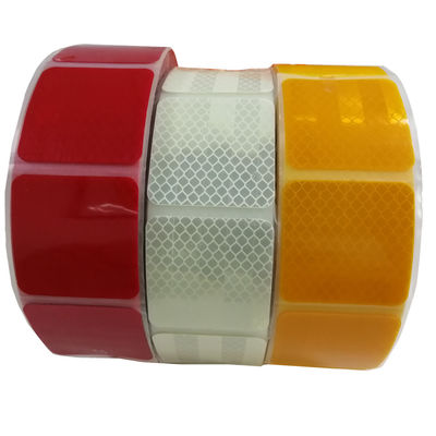 ECE 104 R Rideau flexible segmenté par baiser, ruban réfléchissant prismatique
