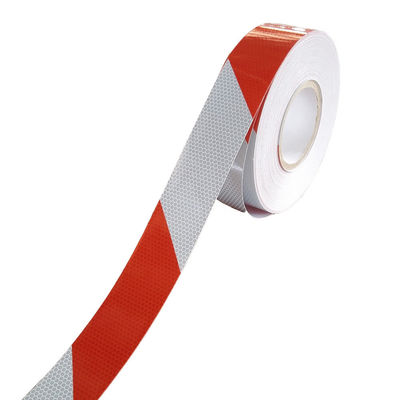 Bande réfléchissante à chevrons haute visibilité blanche et rouge pour véhicules
