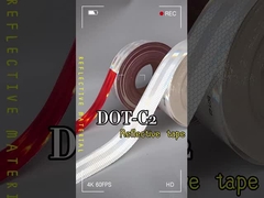 Tape réfléchissante rouge et blanc pour la sécurité routière